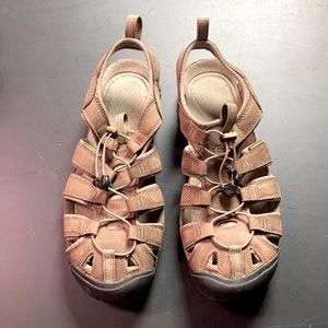 Keen waterproof shoes